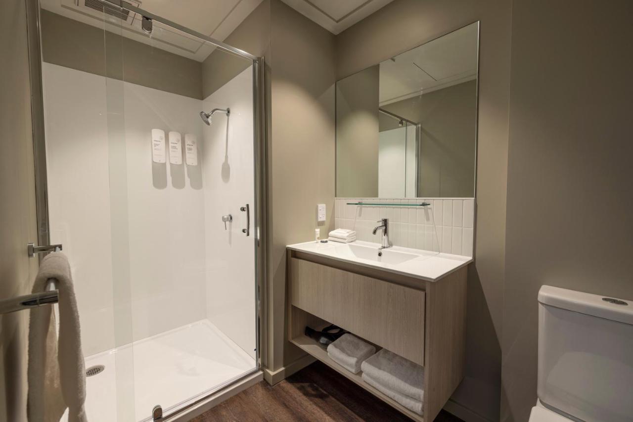 Quest 256 Lambton Hotel Wellington Bagian luar foto