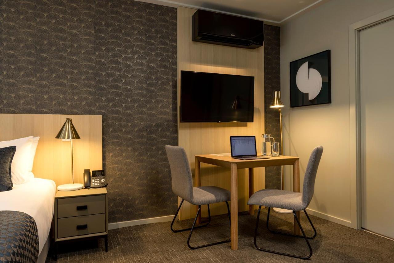 Quest 256 Lambton Hotel Wellington Bagian luar foto